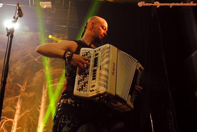 Korpiklaani - Paris 2018