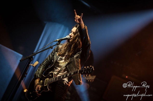 LauraCoxBand-BalckBox2018-08.jpg