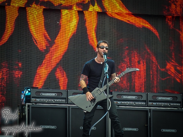 HF2019-Godsmak-02.jpg