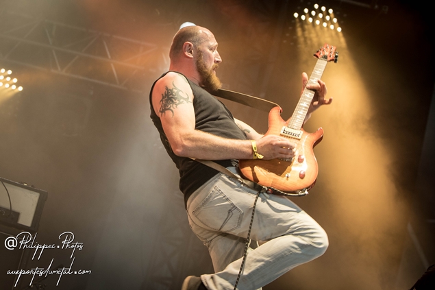 HF2019-MySleepingKarma-03.jpg