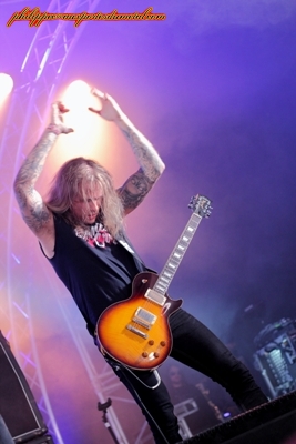 Hellfest2012Shining