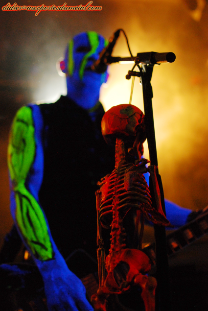 VOX-2017-PunishYourself